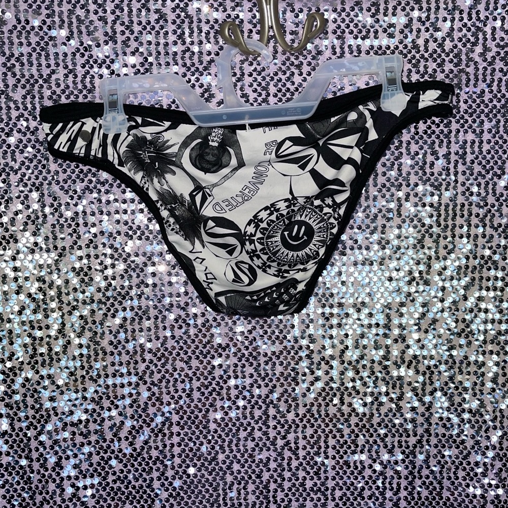 Reversible Bikini bottoms - Picture 3 of 4
